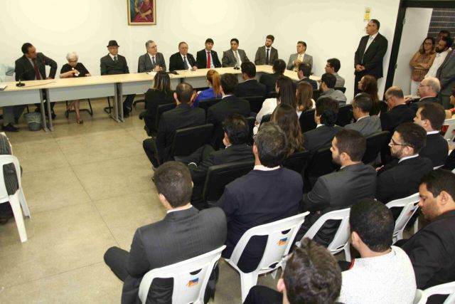 Público acompanha inauguração do Fórum de Salgueiro