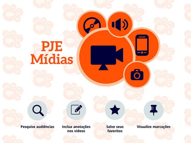 Marca do PJe Mídias, formada por imagens de meios de comunicação na cor azul dentro de círculos na cor laranja