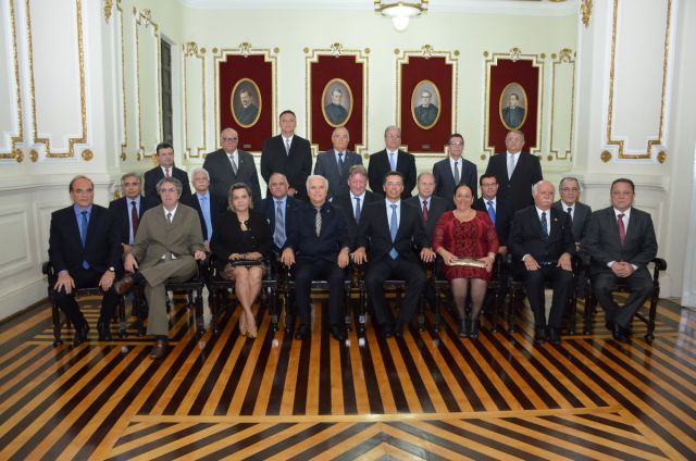 Presidentes de tribunais de Justiça reunidos no Salão do TJPB