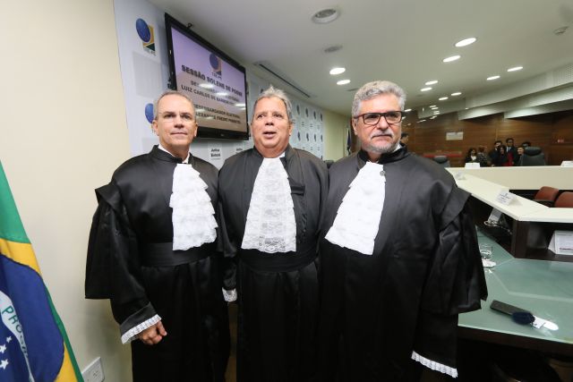 Desembargadores eleitorais Alexandre Freire, Antônio Carlos e Luiz Carlos Figueiredo