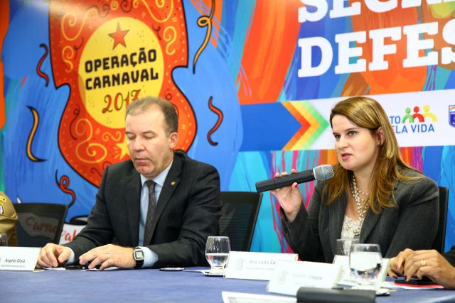 Secretário Ângelo Gioia e juíza Ana Luiza