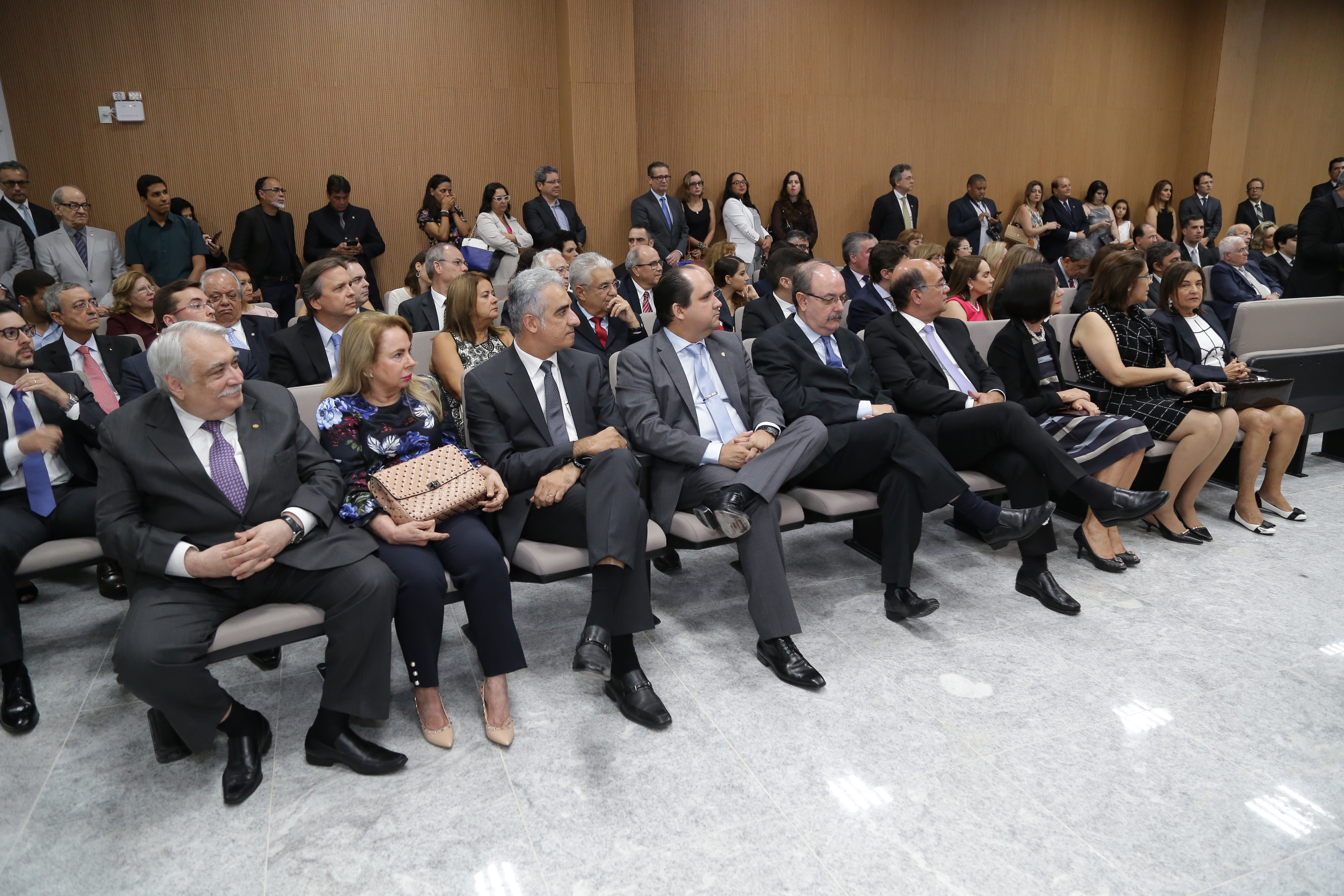 Público prestigiou o evento realizado no dia da inaugiração da nova sede da Esmape
