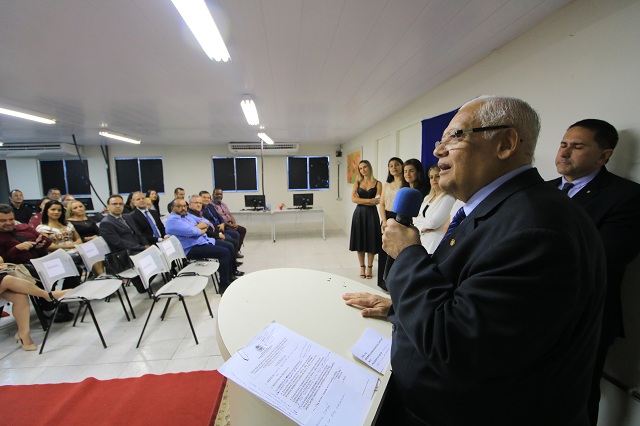 Presidente do TJPE, desembargador Adalberto de Oliveira Melo prestigiou solenidade em Garanhuns