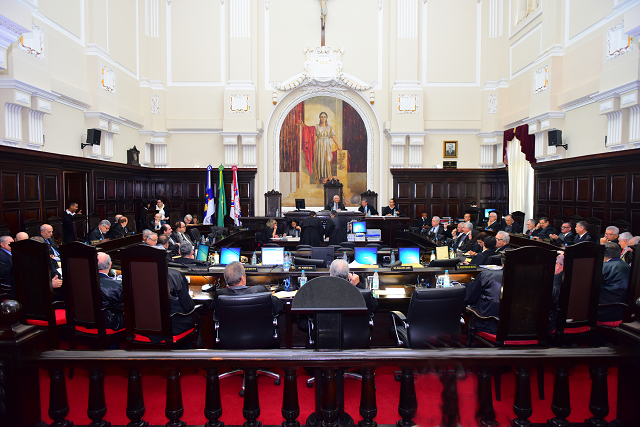 Reabertura do Pleno, visita a Fórum do Recife e Arquivo Geral e entrega de certificados estão na programação