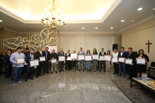 Representantes das unidades vencedoras da edição do programa