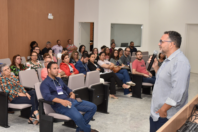 Servidores durante curso sobre reforma da previdência 