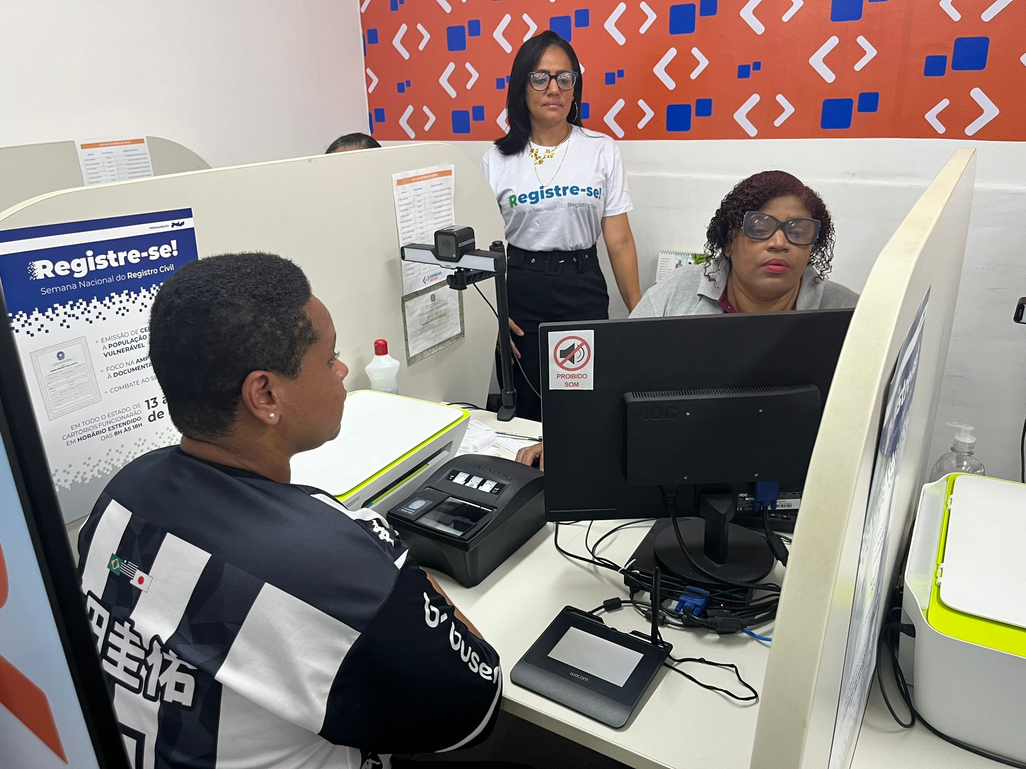 Foto da notícia - Com mais de 9 mil certidões solicitadas em apenas três dias, Semana Nacional do Registro Civil em Pernambuco segue até esta sexta