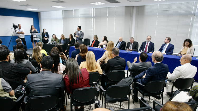 Foto da notícia - Na Esmape - TJPE realiza audiência pública sobre as metas do Judiciário para 2025