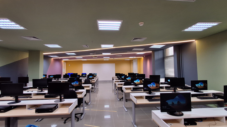 Foto da notícia - Escola Judicial de Pernambuco inaugura novo laboratório de informática