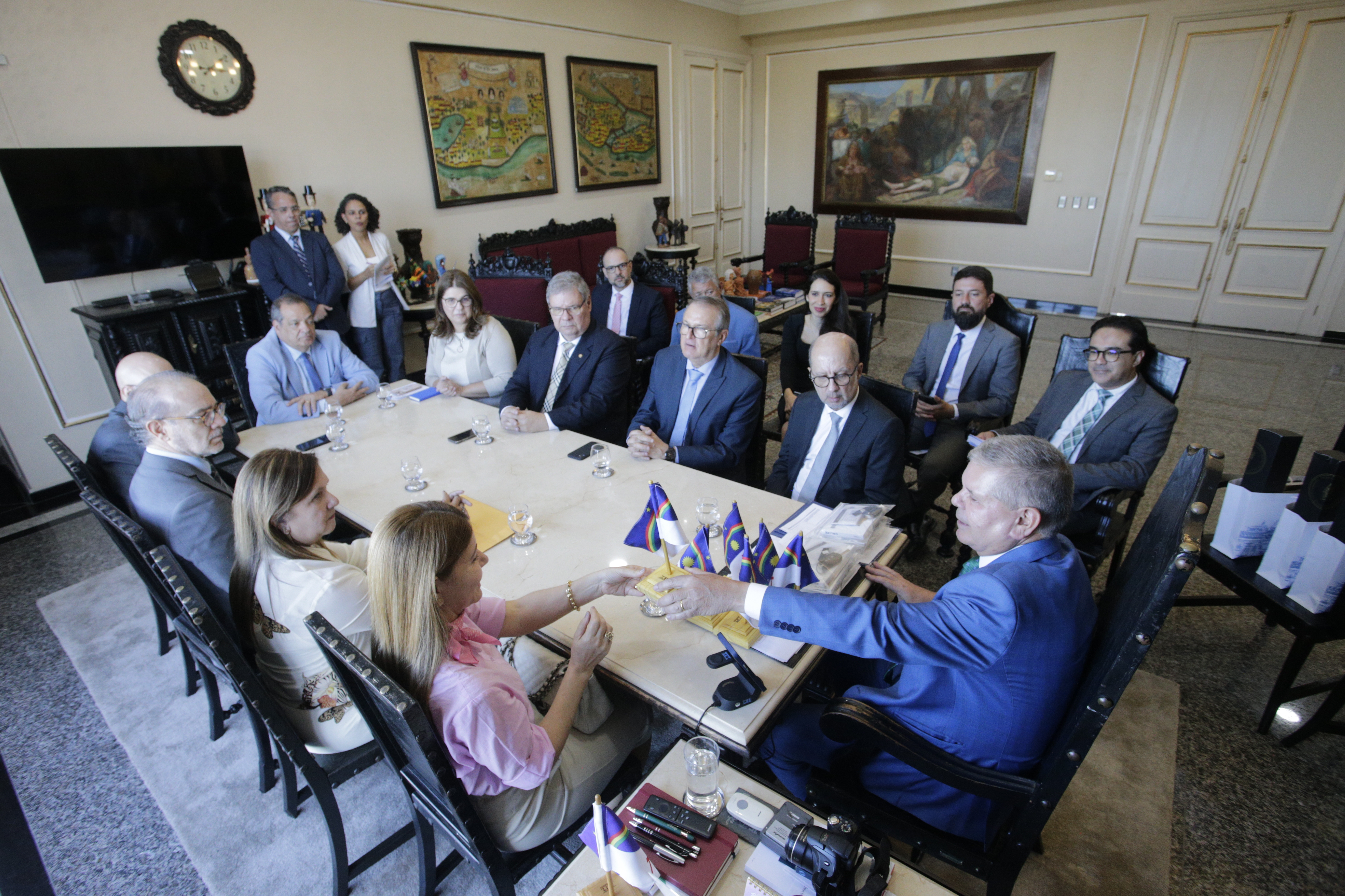 Foto da notícia - Após esforço financeiro, TJPE amplia sua composição com eleição de seis novas(os) desembargadoras(es); toda estrutura já está montada