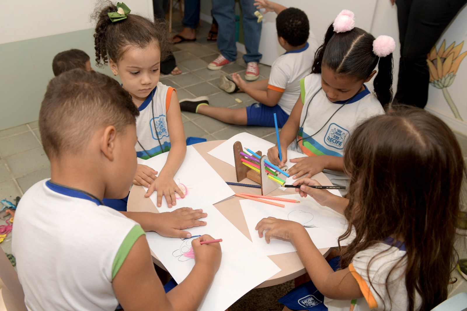 Crianças do Centro Municipal de Educação Infantil (CMEI) Alcides Tedesco Restelli no CICA. 