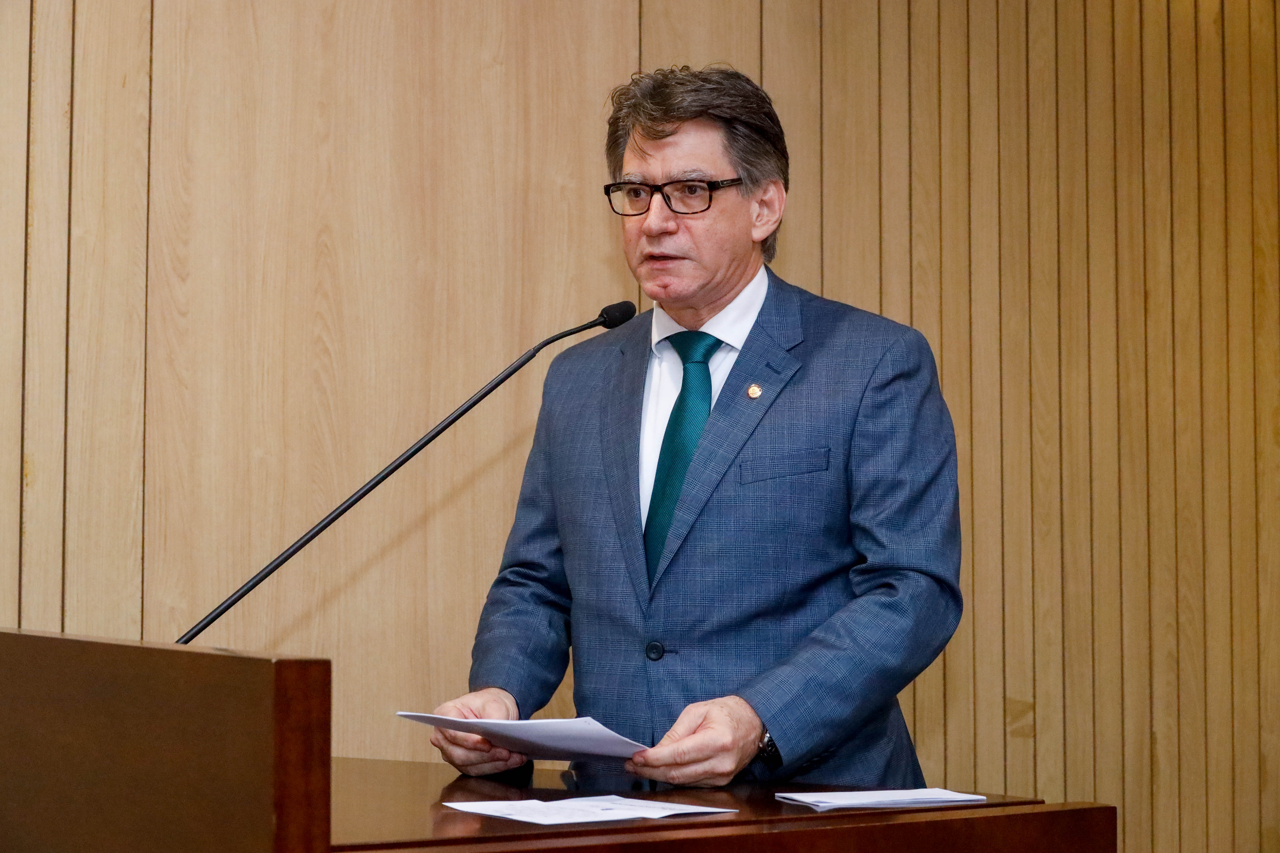 Discurso do desembargador André Rosa na Alepe. 