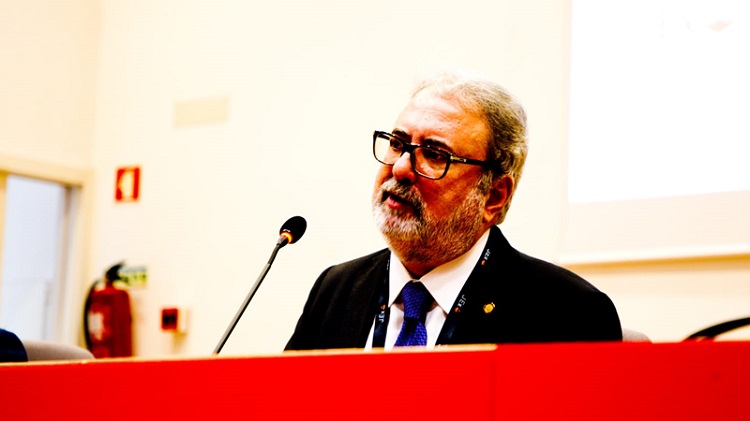 O desembargador Jorge Américo, diretor-geral da ESMAPE, na 2º Expojud Lisboa