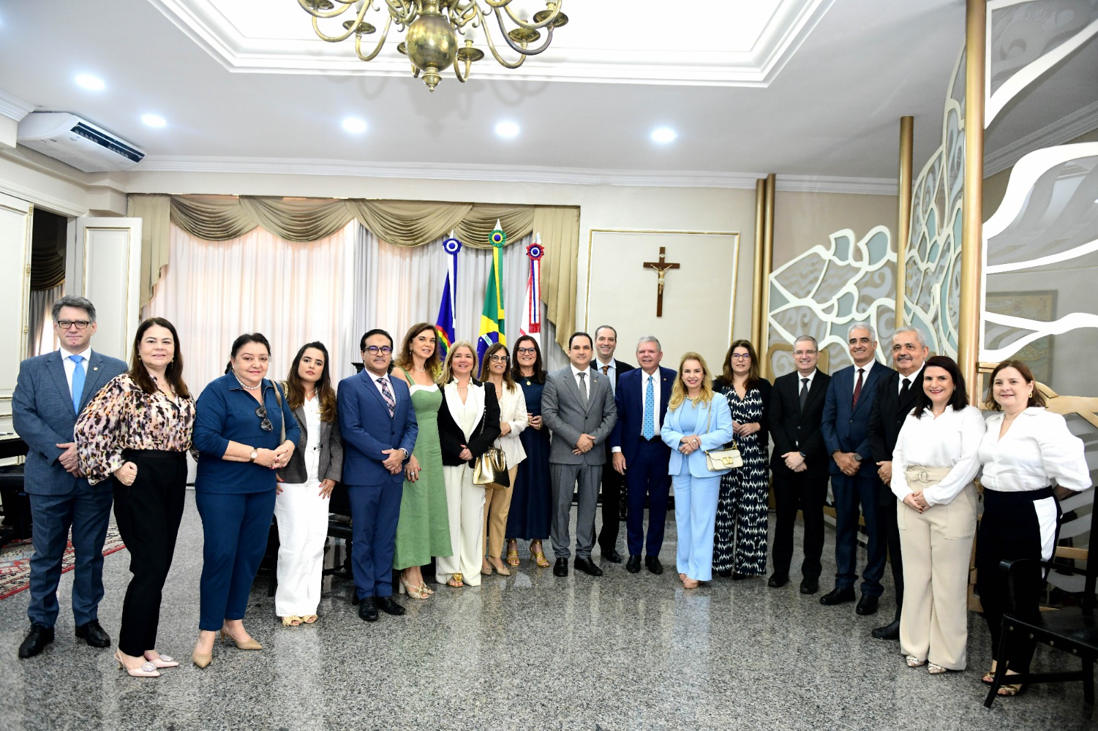 Participantes do lançamento do projeto "Magistrado(a) Escritor(a)". 