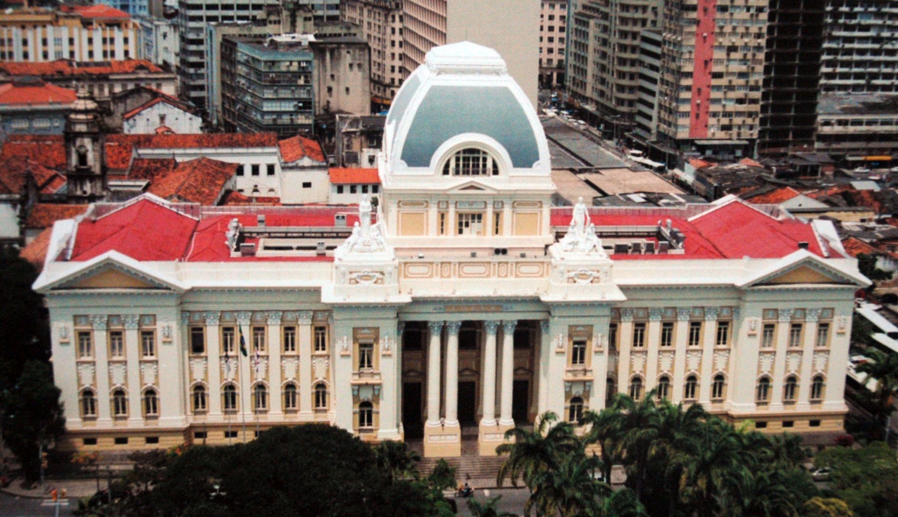 Foto da notícia - TJPE vai atuar em regime de plantão judiciário nesta quarta-feira (20/11)